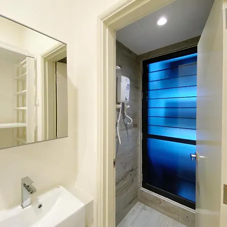 Arte Mont Kiara By The Relaxstay Kuala Lumpur Bagian luar foto