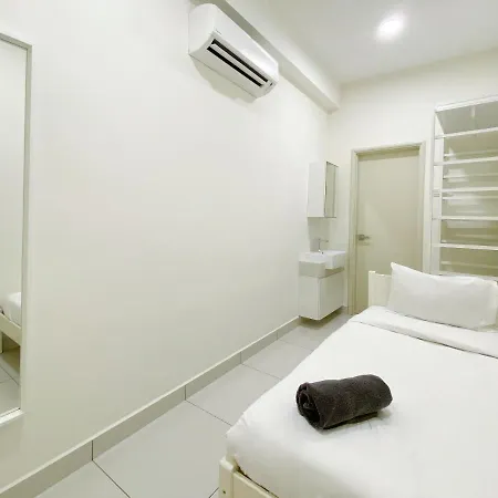 Arte Mont Kiara By The Relaxstay Kuala Lumpur Bagian luar foto
