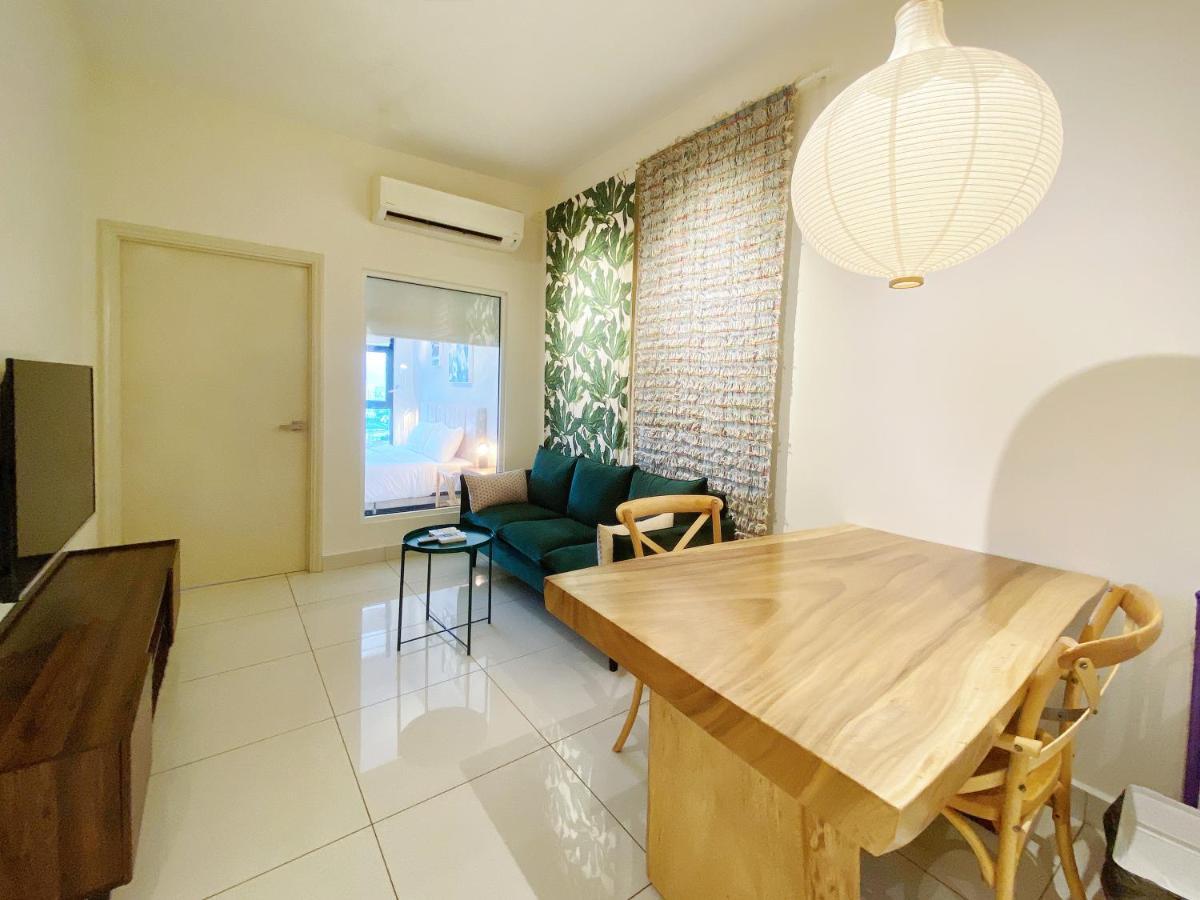 Arte Mont Kiara By The Relaxstay Pangsapuri Kuala Lumpur