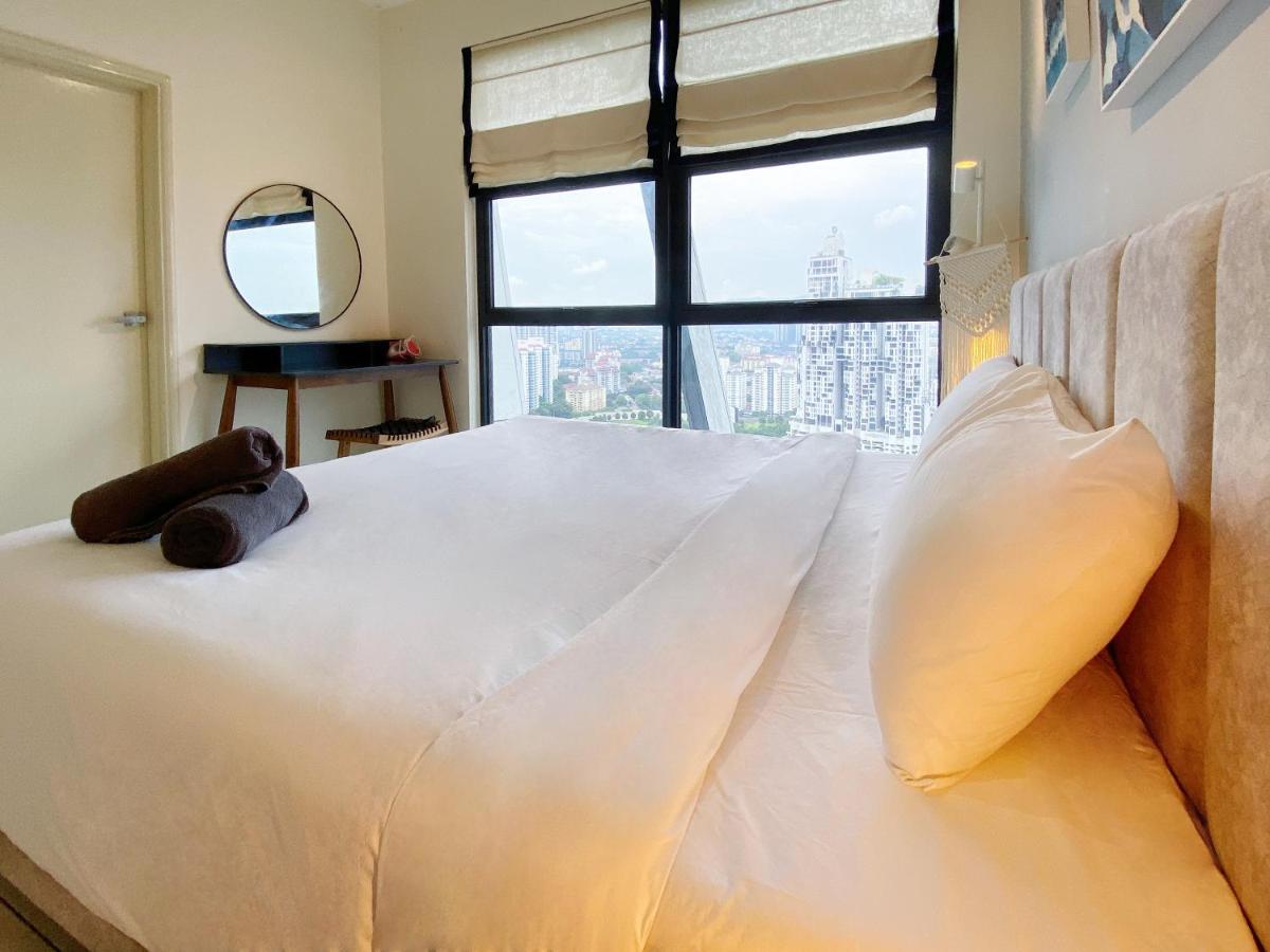 Arte Mont Kiara By The Relaxstay Pangsapuri *